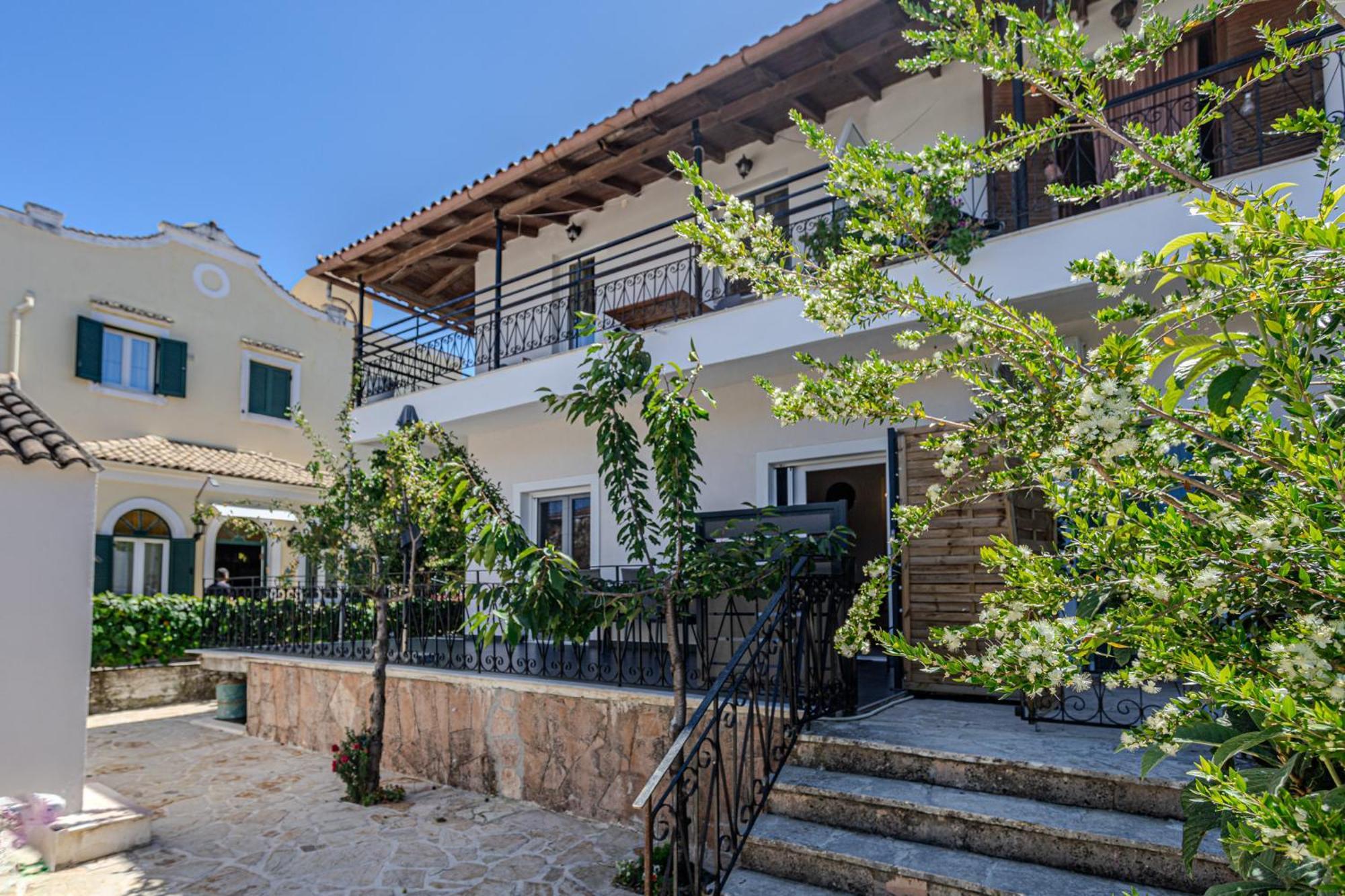 Rodakinia Kassiopi Apartment Exteriör bild